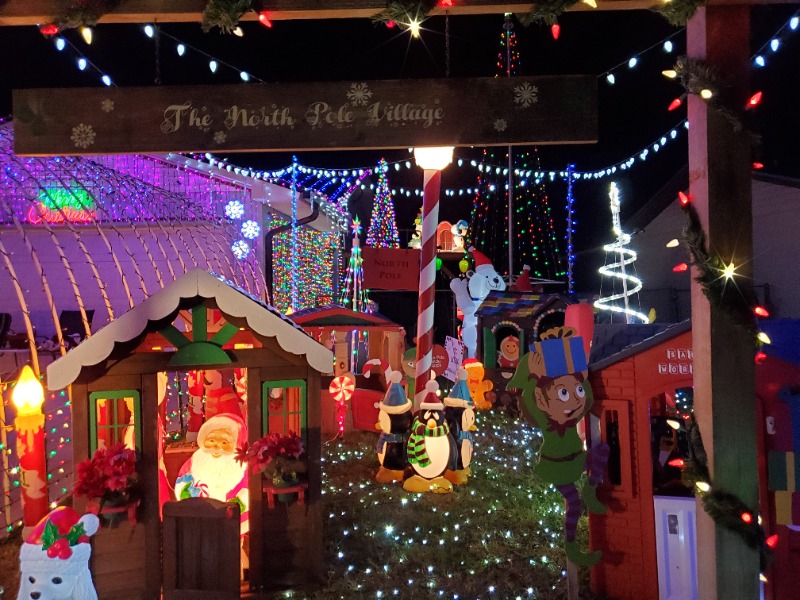 The Fyes' Crazy Christmas House in Casselberry, FL