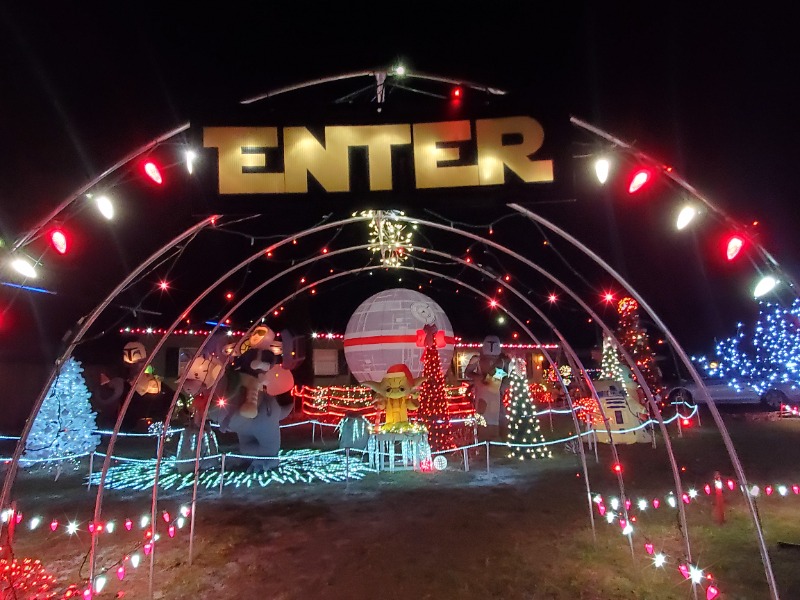 Star Wars Christmas light display in Orlando